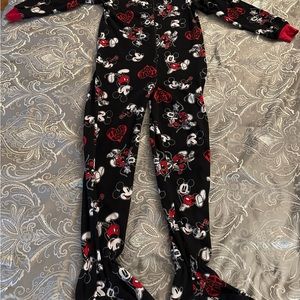 Disney!!Women’s Size M Disney Mickey Mouse Footed Zip Onesie!Excellent Condition